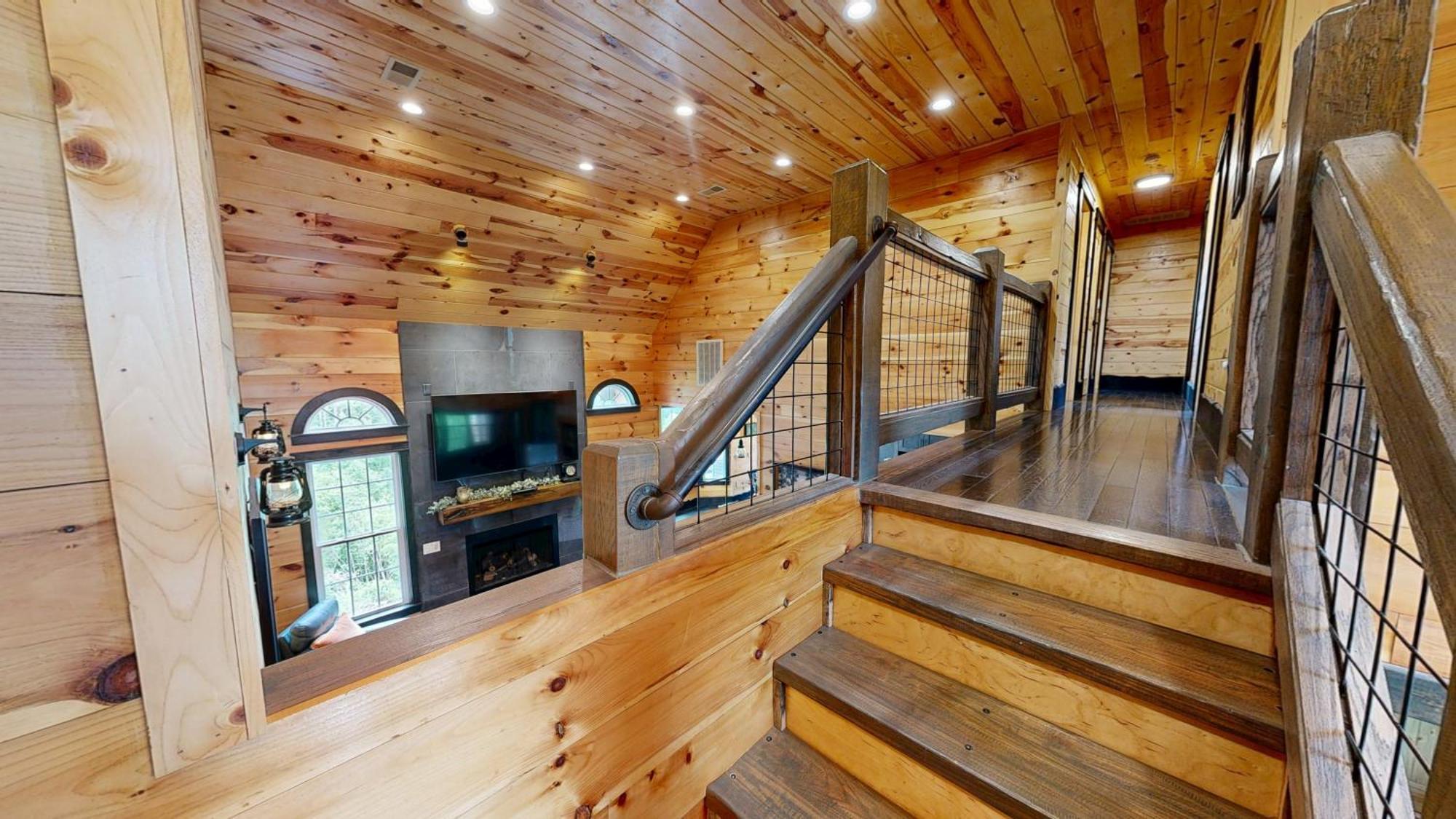 Luxurious 6 Bed 5 Bath Cabin Amazing Location & Privacy! -4 Miles To Gatlinburg & Pidgeon Forge-Hot Tub-Fireplace-King Suits-Deck-Grill-Free Parking For 8 Vehicles-Firepit-Full Kitchen-"Smoky View Cabin" Sevierville Exterior foto